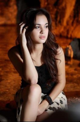Professional escort from lesbian hooker Tahirah