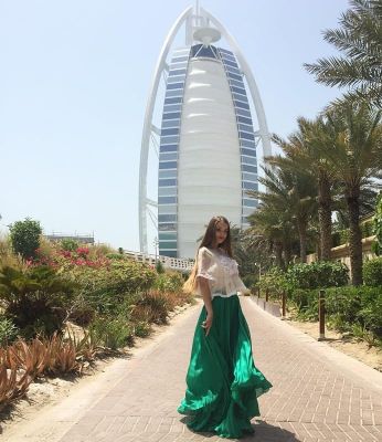 Book an escort as your female companion in Beirut 