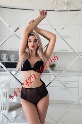 Anal escort Beirut girl: Aiden for butt sex, price from LBP 400