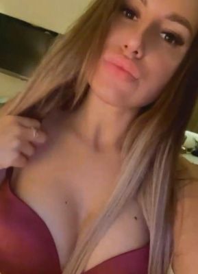 Lesbian female service from Gemma 24 7
