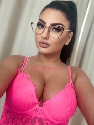 Vanessa, a polish escort Beirut has for you