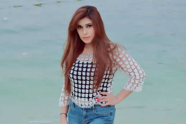 Sex with pakistani escort in Beirut